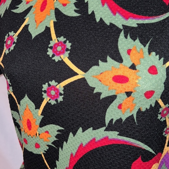 NWT LuLaRoe Amelia Dress Black with Multi-color Floral Design Size Small - Picture 8 of 10